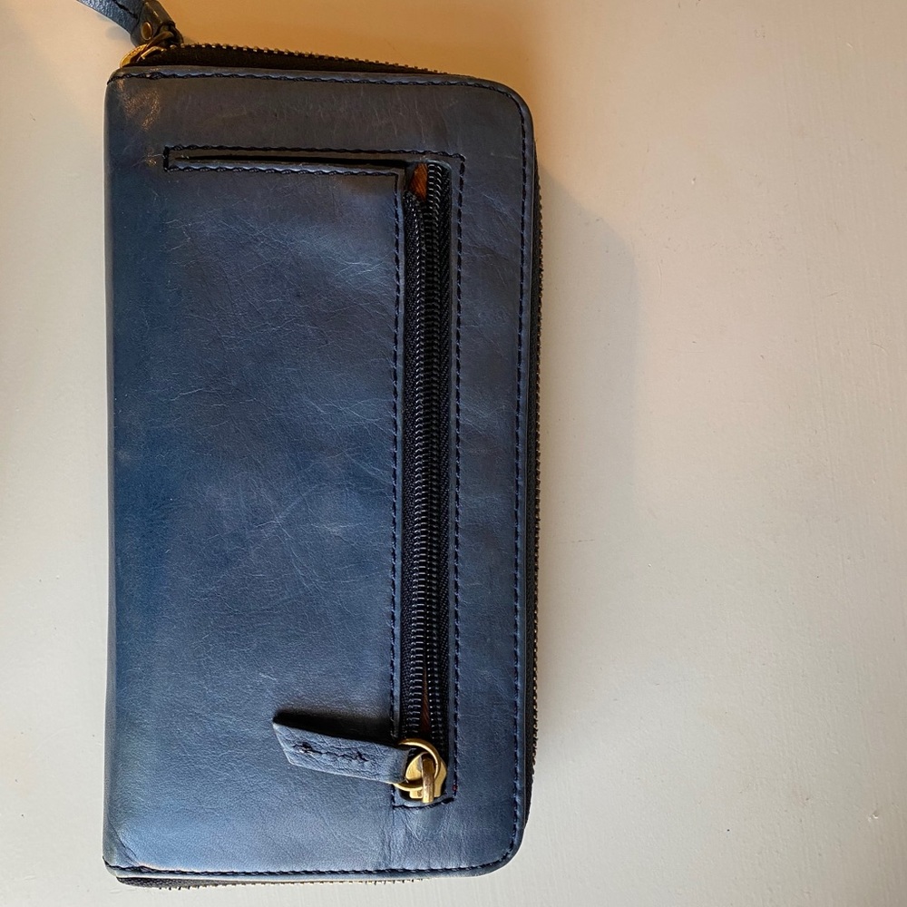 Fossil Leather Wallet - image 3